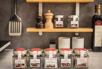 Three Reasons Why You Need To Buy Whole Spices