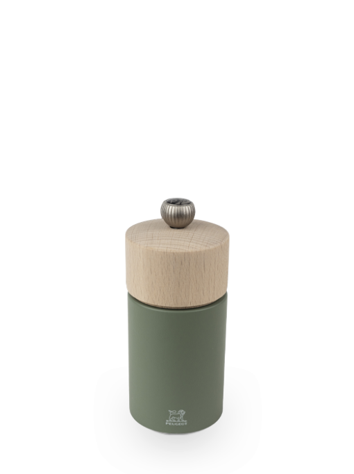Boreal Manual pepper mill in wood, fern green, 12 cm - 5 in